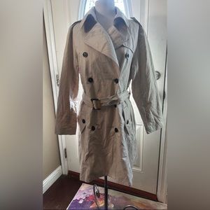 Medium Trench Coat